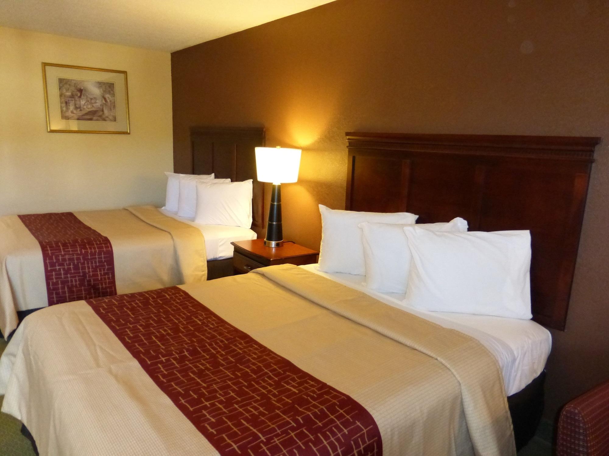 Red Roof Inn & Suites Cleveland, Tn Экстерьер фото